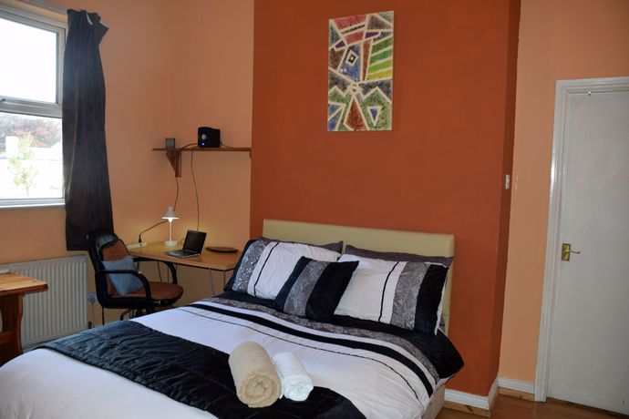 Imagen de la habitación del Hotel Manu's Guesthouse. Foto 8