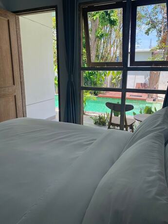 Imagen de la habitación del Hotel Manuver Jimbaran. Foto 9