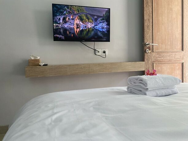 Imagen de la habitación del Hotel Manuver Jimbaran. Foto 10