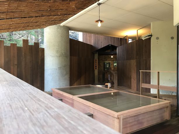 Imagen de la piscina del Hotel Manyoutei. Foto 20
