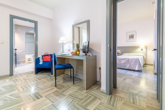 Imagen de la habitación del Hotel Manzanil Area. Foto 11