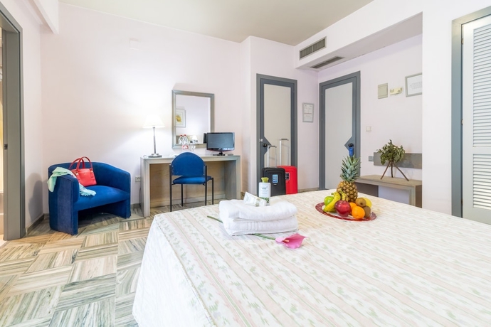 Imagen de la habitación del Hotel Manzanil Area. Foto 12