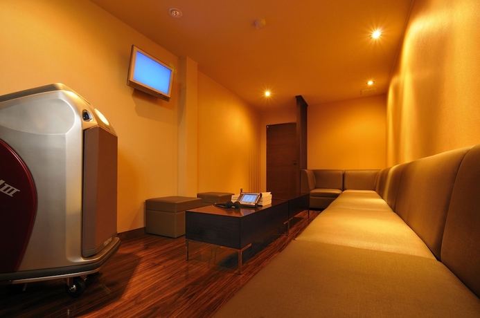 Imagen de los interiores del Hotel Manzatei. Foto 17