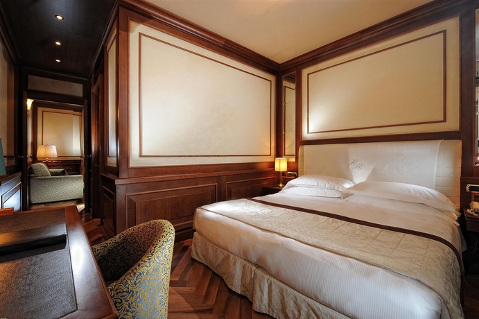 Imagen de la habitación del Hotel Manzoni, Milán. Foto 7