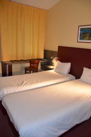 Imagen de la habitación del Hotel Mape. Foto 14