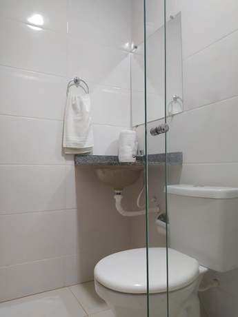 Imagen de la habitación del Hotel Maper Mardan. Foto 16