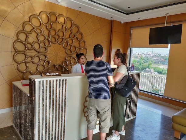 Imagen de los interiores del Hotel Maple Grand, Agra. Foto 15