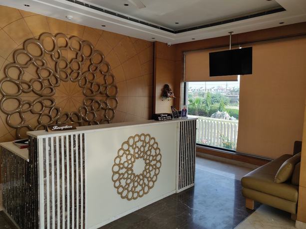Imagen de los interiores del Hotel Maple Grand, Agra. Foto 16