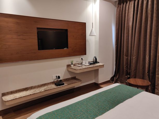 Imagen de la habitación del Hotel Maple Grand, Agra. Foto 6