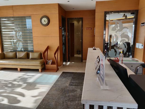 Imagen de los interiores del Hotel Maple Grand, Agra. Foto 19