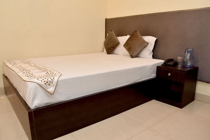 Imagen de la habitación del Hotel Maple Inn, Patna. Foto 3