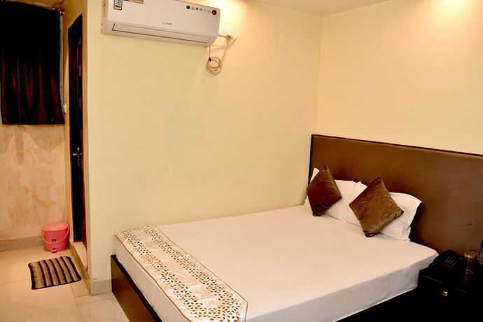 Imagen de la habitación del Hotel Maple Inn, Patna. Foto 6