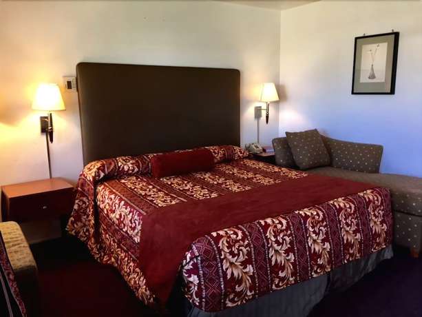 Imagen general del Hotel Maple Inn and Suites. Foto 1