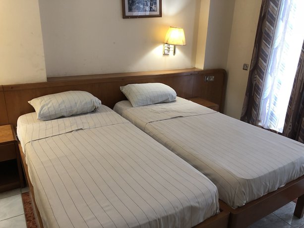 Imagen de la habitación del Hotel Maple Leaf, Accra. Foto 10