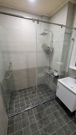 Imagen general del Hotel Maple Leaf Holiday Villa. Foto 7