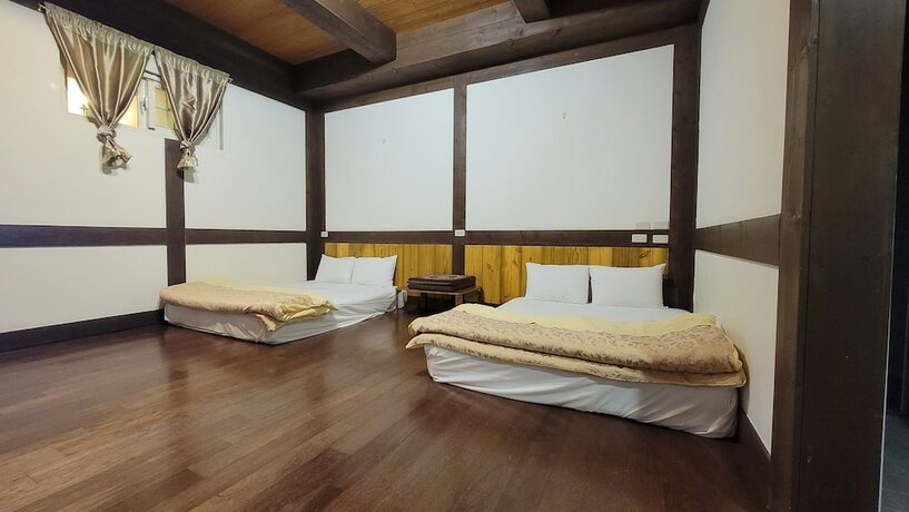 Imagen general del Hotel Maple Leaf Holiday Villa. Foto 12