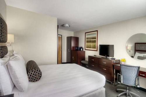 Imagen de la habitación del Hotel Maple Tree Inn. Foto 4