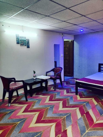 Imagen de la habitación del Hotel Maple Tree resort and restaurant. Foto 1
