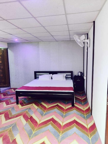 Imagen de la habitación del Hotel Maple Tree resort and restaurant. Foto 4