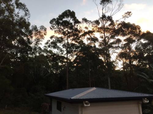 Imagen de la habitación del Hotel Mapleton Cabins and Caravan Park. Foto 2