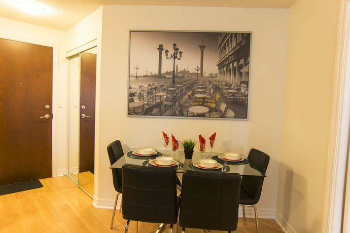 Imagen general del Hotel Maplewood Suites - Square One. Foto 1