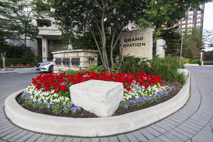 Imagen de los interiores del Hotel Maplewood Suites - Square One. Foto 16