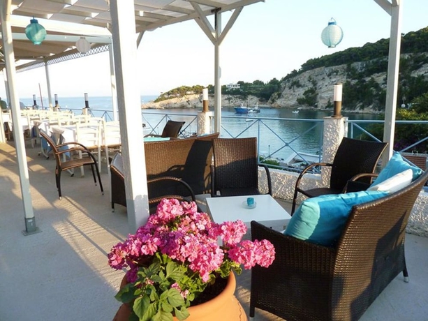 Imagen del bar/restaurante del Hotel Mar Adentro. Foto 5