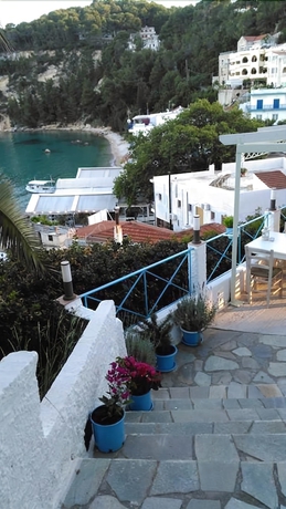 Imagen de los exteriores del Hotel Mar Adentro. Foto 19