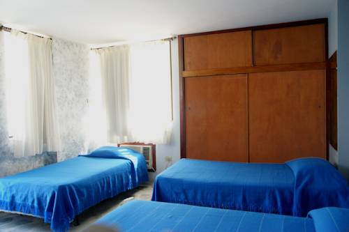 Imagen de la habitación del Hotel Mar Azul Inn. Foto 1