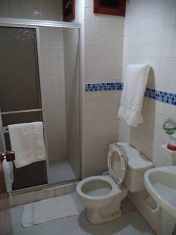 Imagen de la habitación del Hotel Mar Azul Inn. Foto 3