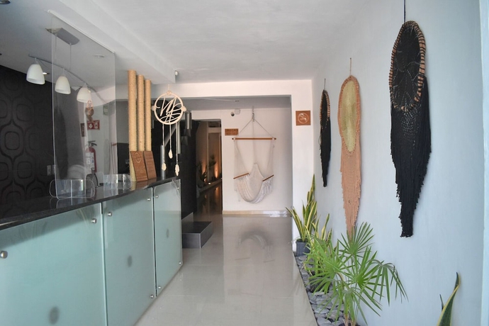 Imagen de los interiores del Hotel Mar Bohemio. Foto 17