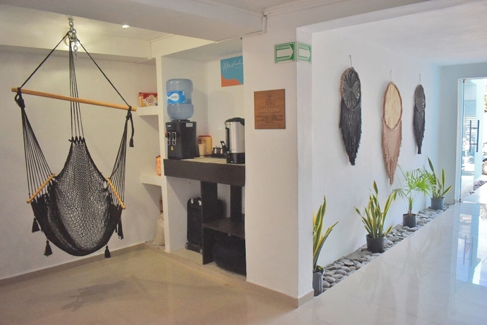 Imagen de los interiores del Hotel Mar Bohemio. Foto 18