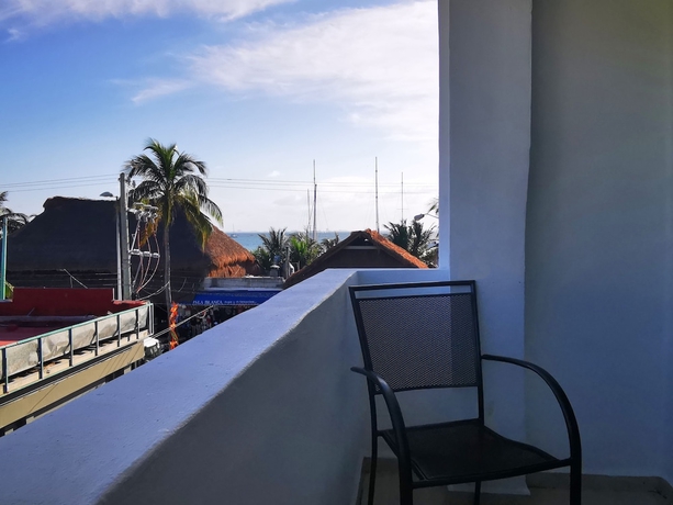 Imagen de la habitación del Hotel Mar Bohemio. Foto 12