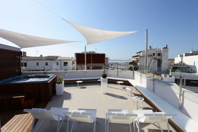 Imagen general del Hotel Mar Calma. Foto 3