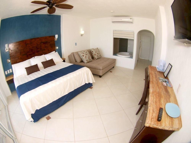 Imagen general del Hotel Mar Celeste. Foto 11