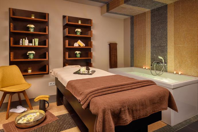 Imagen general del Hotel M'ar De Ar Aqueduto. Foto 6