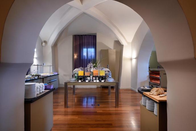 Imagen general del Hotel M'ar De Ar Aqueduto. Foto 13