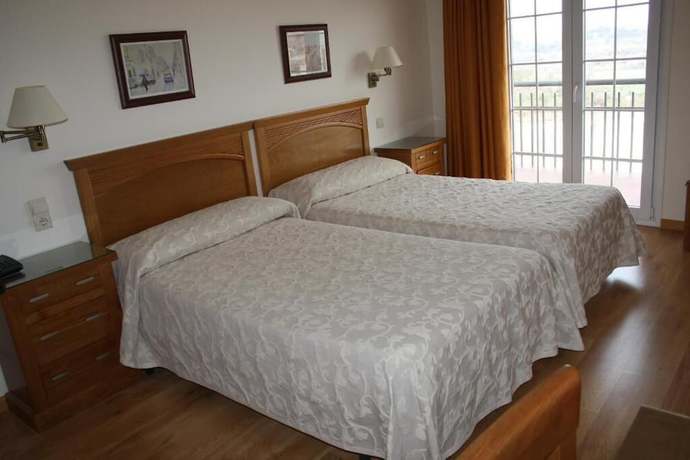 Imagen de la habitación del Hotel Mar De Aragón. Foto 10