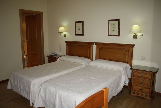 Imagen de la habitación del Hotel Mar De Aragón. Foto 11