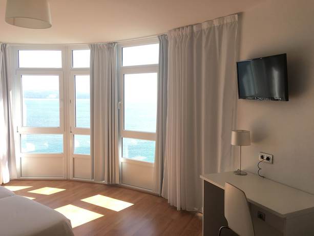 Imagen general del Hotel Mar De Fisterra. Foto 10