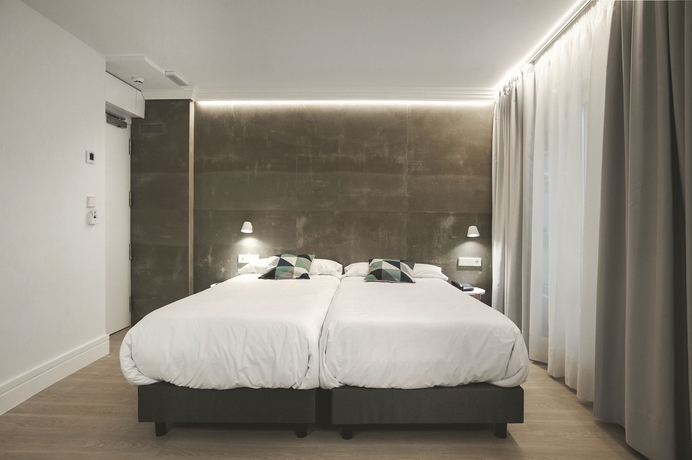 Imagen de la habitación del Hotel Mar Del Plata, A Coruña. Foto 12