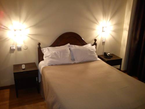 Imagen de la habitación del Hotel Mar E Sol, Setubal. Foto 3