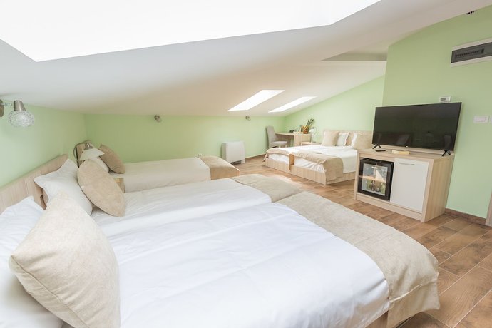 Imagen de la habitación del Hotel Mar Garni. Foto 5