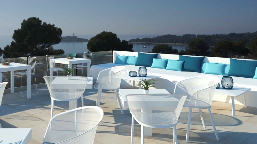 Imagen general del Hotel Mar Hotels Alcanada. Foto 2