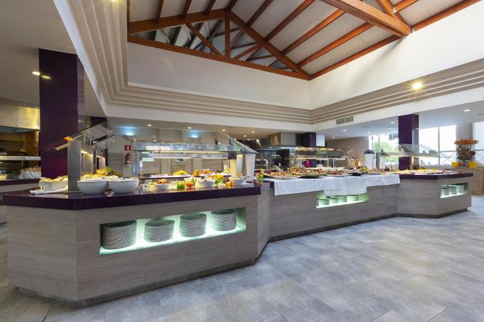 Imagen del bar/restaurante del Hotel Mar Hotels Playa Mar and Spa. Foto 6