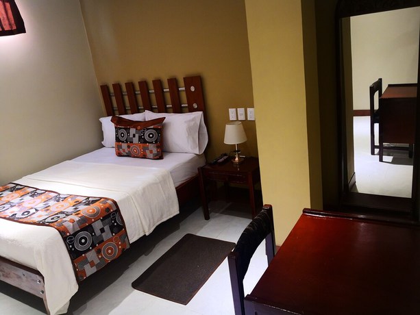 Imagen de la habitación del Hotel Mar Inn. Foto 4