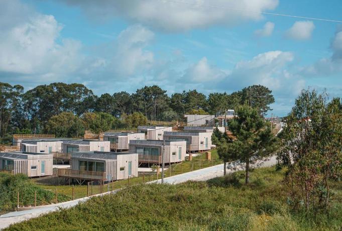 Imagen de los exteriores del Hotel Mar Puro. Foto 13
