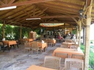 Imagen del bar/restaurante del Hotel Mar Soleil Apart. Foto 4