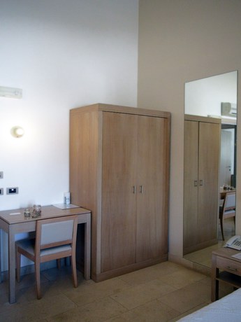 Imagen de la habitación del Hotel Mar and Sol. Foto 3