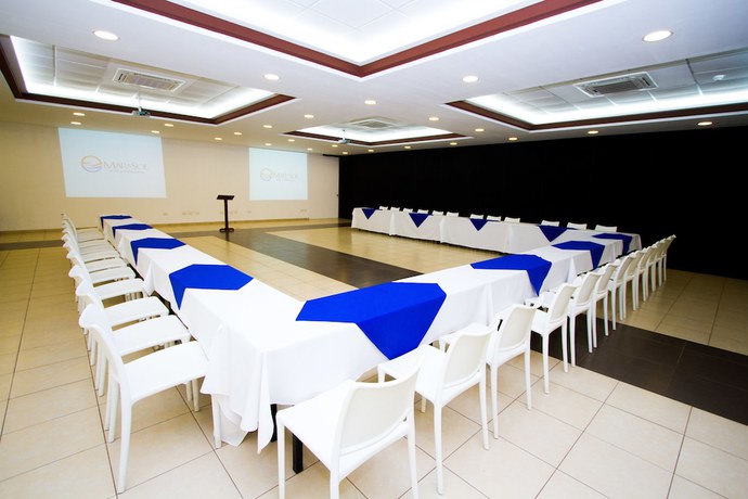 Imagen de los interiores del Hotel Mar and Sol y Restaurante. Foto 18